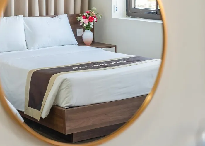 Pearl Amara Hotel *