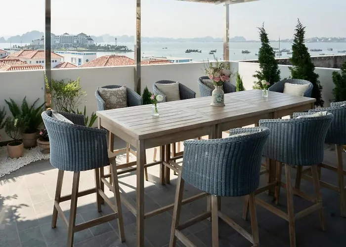 Pearl Amara Hotel Ha Long